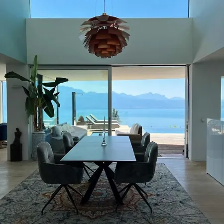 Luxury Villa With Lake View 빌라 Grandvaux